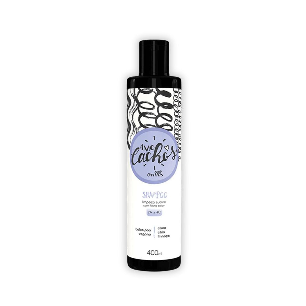 Shampoo Griffus Amo Cachos 400ml: Limpieza suave e hidratante; fórmula 100% vegana y liberada enriquecida con Aceite de Coco, Chía y Linaza que elimina impurezas sin agredir la fibra capilar de rulos 2ABC, 3ABC y 4ABC.